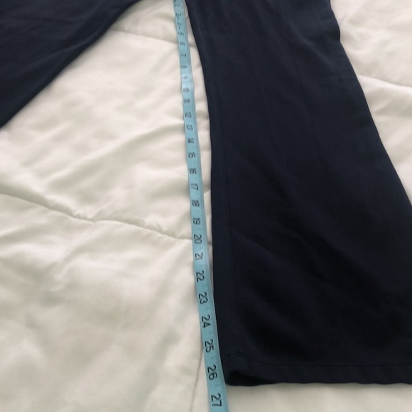 Betabrand yoga style medium S petite pants in navy w belt loops & faux pockets - Picture 4 of 6